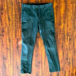 Uniqlo olives men’s chino